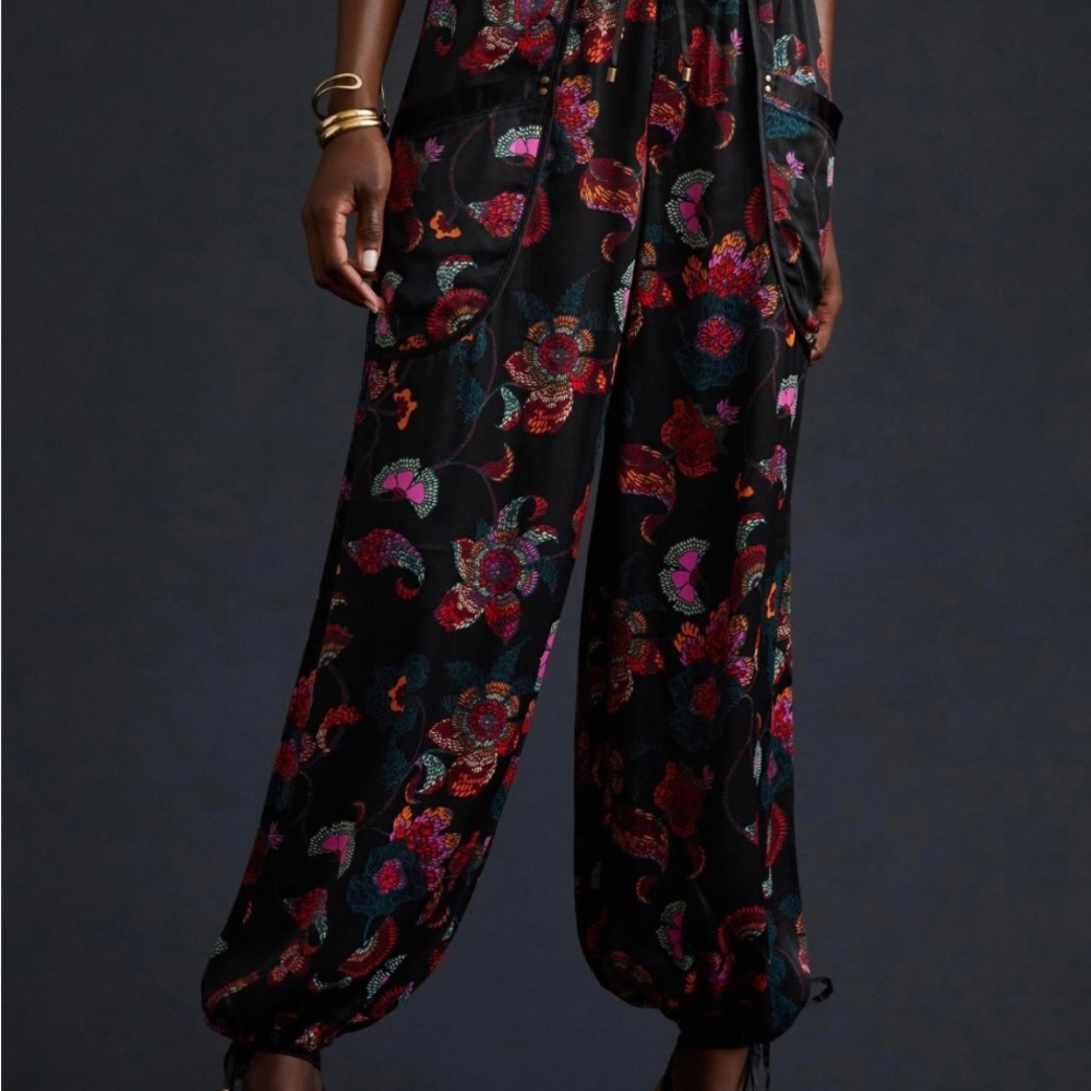 NWT By Anthropologie the Silky Satin Balloon Leg Cargo Pants - Picture 3 of 7